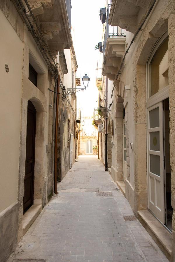 Le Grazie Romantic House By Dimore Trinacria Syracuse Bagian luar foto